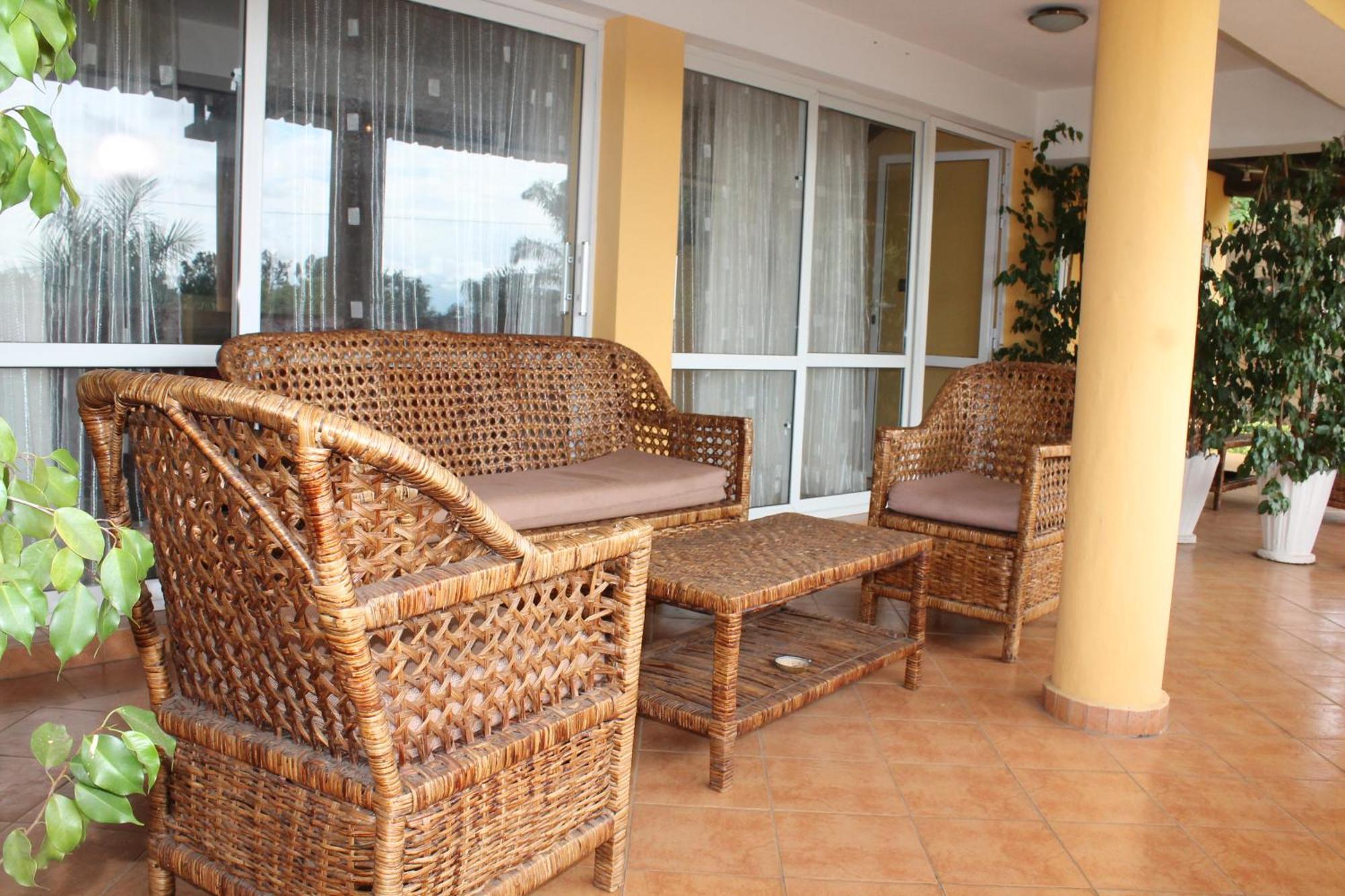 Aparthotel Jardin Tropical Bujumbura Eksteriør bilde