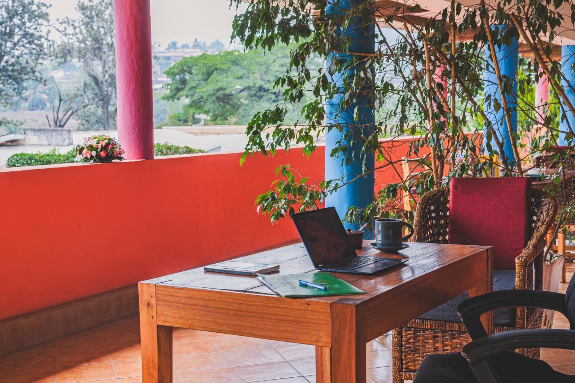Aparthotel Jardin Tropical Bujumbura Eksteriør bilde