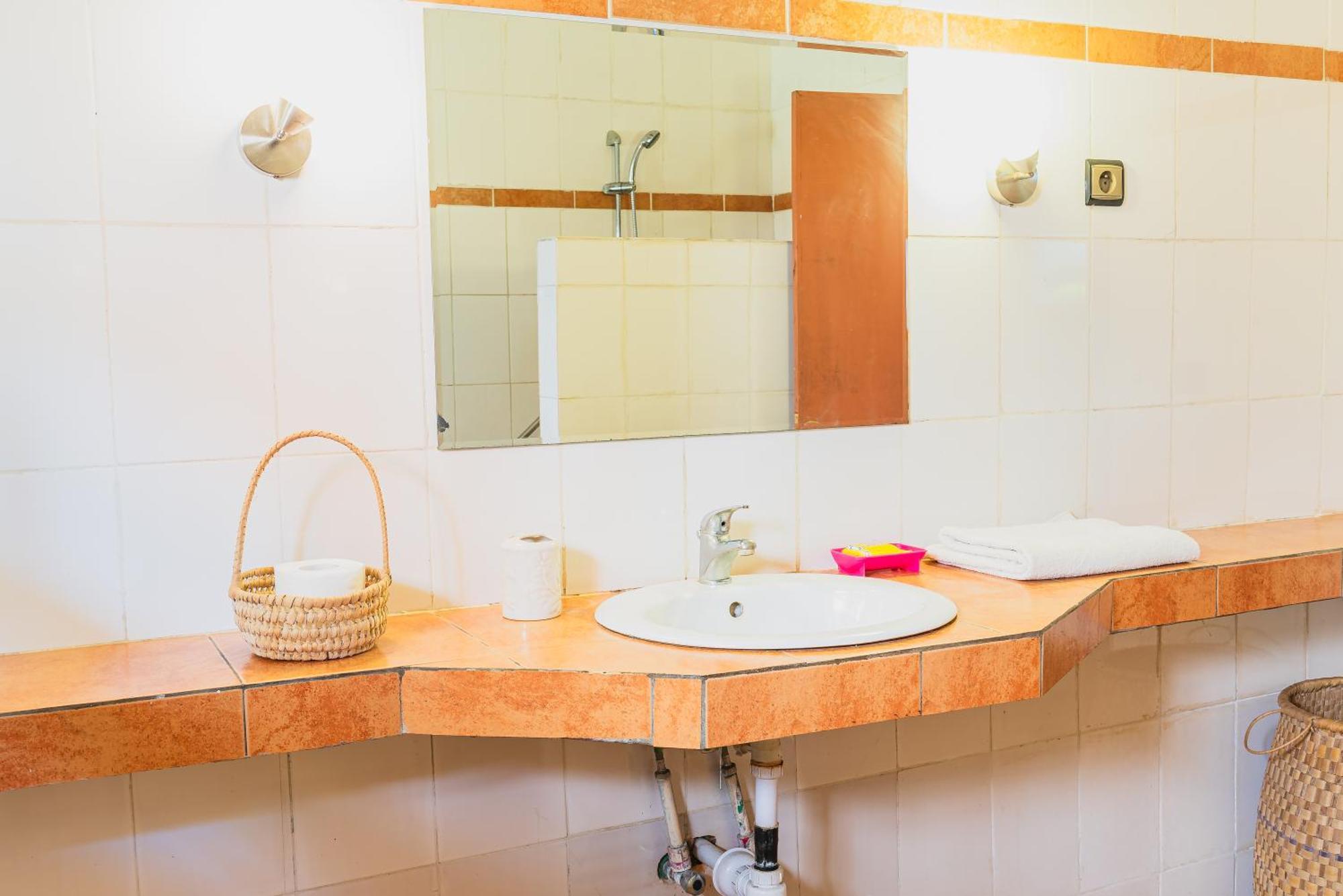 Aparthotel Jardin Tropical Bujumbura Eksteriør bilde