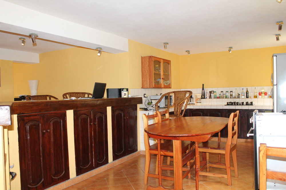Aparthotel Jardin Tropical Bujumbura Eksteriør bilde